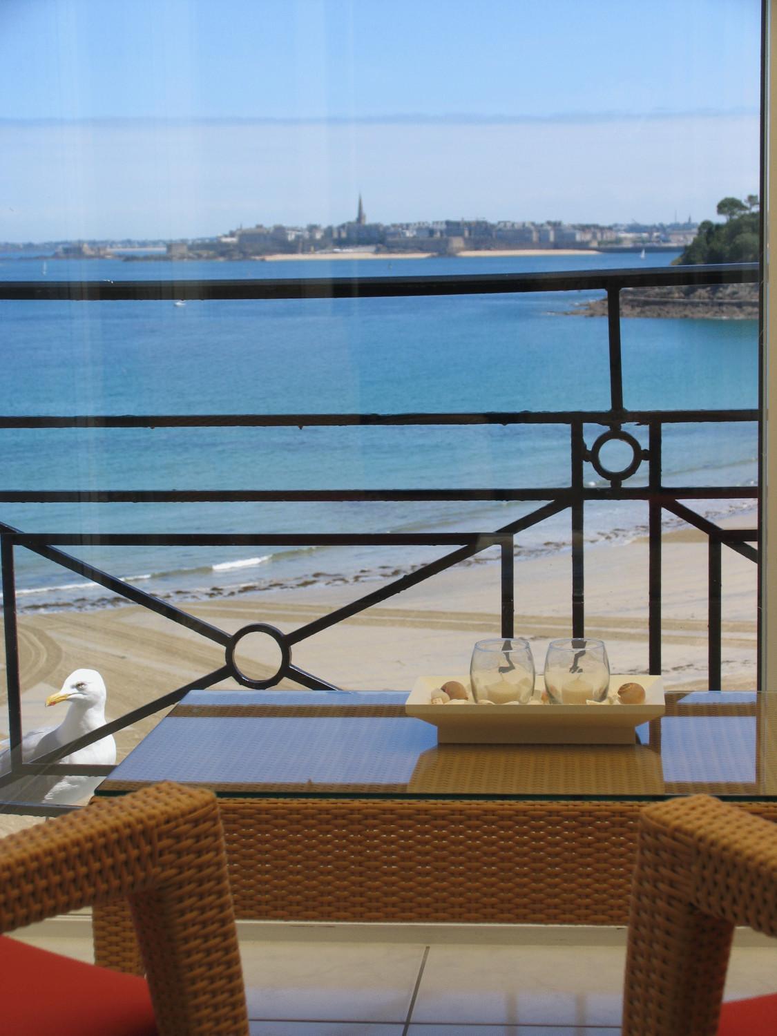 דינאר Hotel Villa Reine Hortense מראה חיצוני תמונה