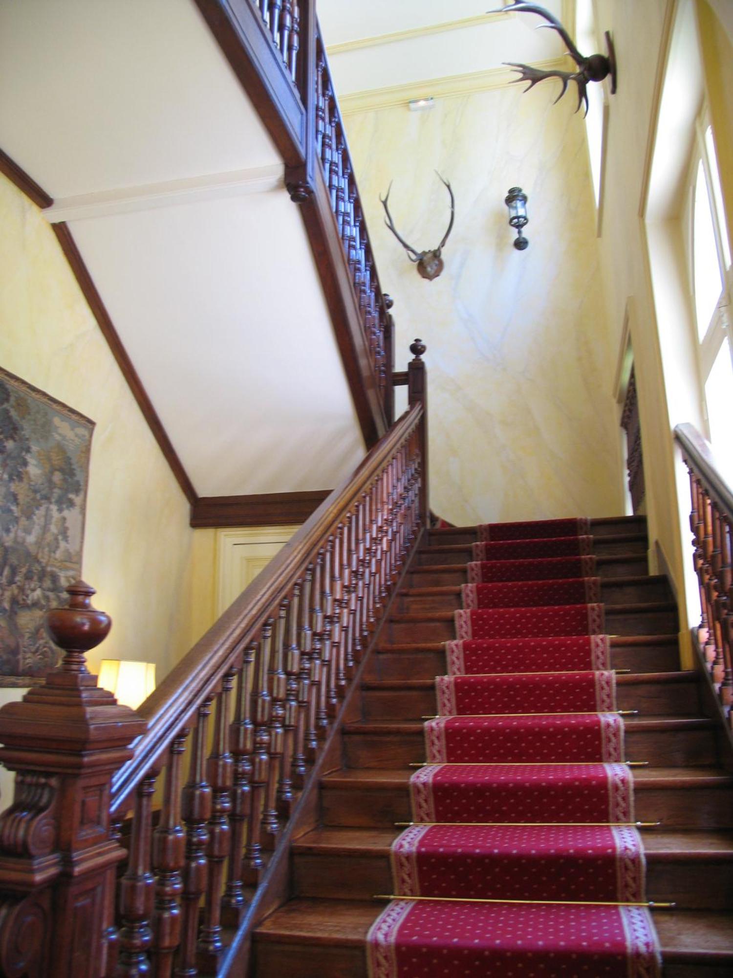 דינאר Hotel Villa Reine Hortense מראה חיצוני תמונה