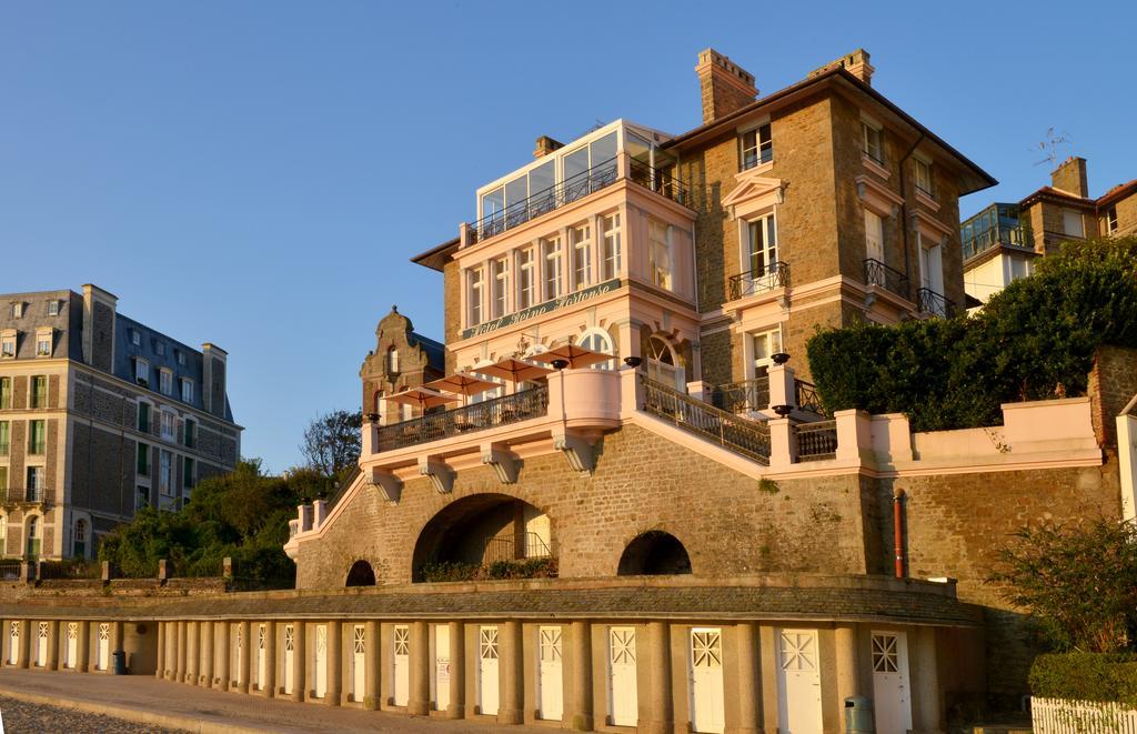 דינאר Hotel Villa Reine Hortense מראה חיצוני תמונה